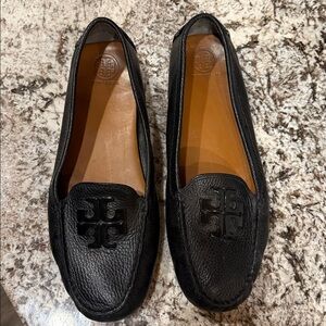 Tory Burch Black Leather Lowell Slip On Loafers sz 10